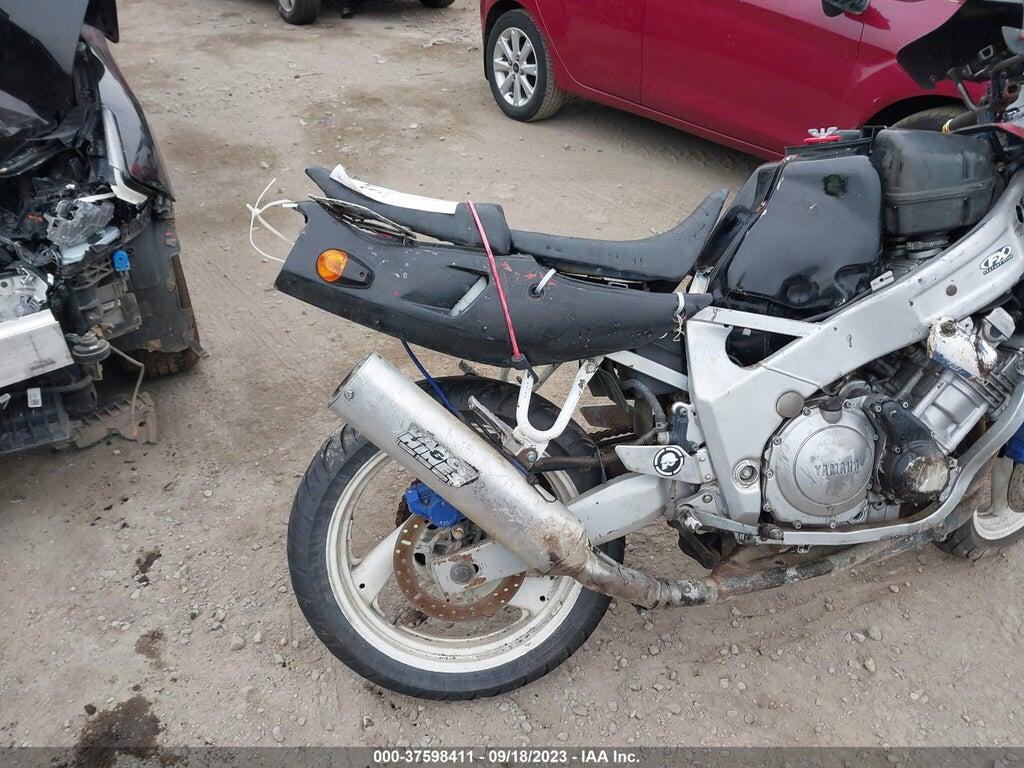 JYA3HHE07PA056594 1993 YAMAHA FZR600 photo no. 4