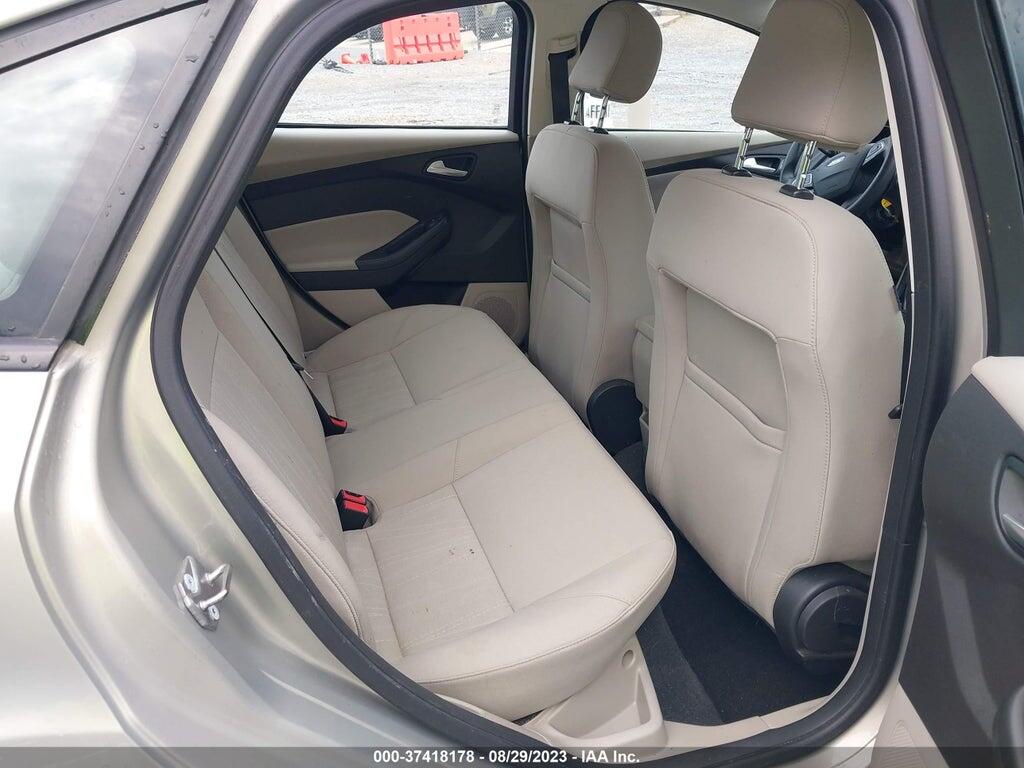 1FADP3F2XGL355862 2016 FORD FOCUS photo no. 8