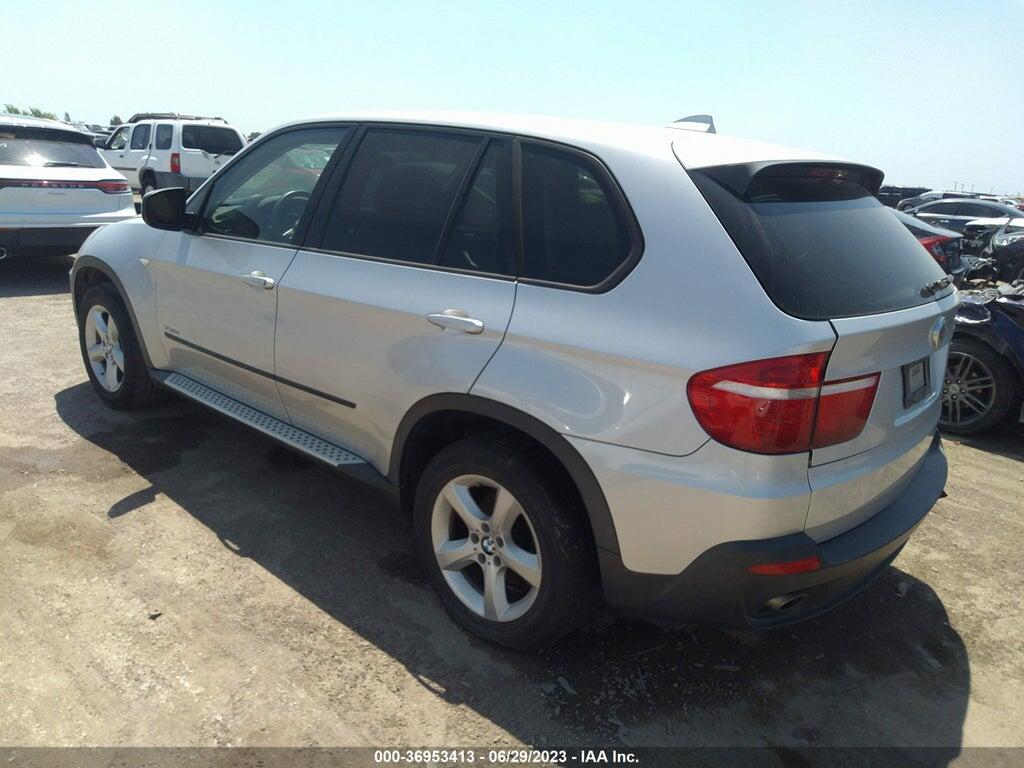 5UXFE4C52AL277595 2010 BMW X5 photo no. 3