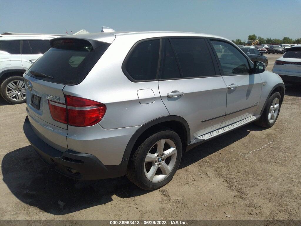 5UXFE4C52AL277595 2010 BMW X5 photo no. 4
