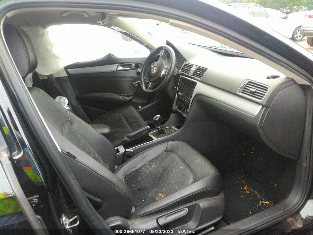 1VWBH7A3XCC092298 2012 VOLKSWAGEN PASSAT photo no. 5