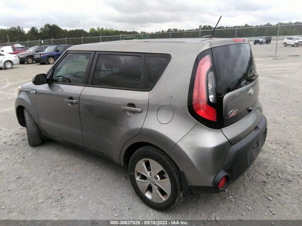 KNDJN2A2XF7236169 2015 KIA SOUL photo no. 3