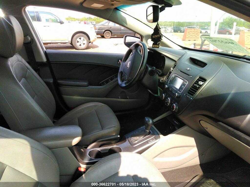 KNAFZ4A88F5364977 2015 KIA FORTE photo no. 5