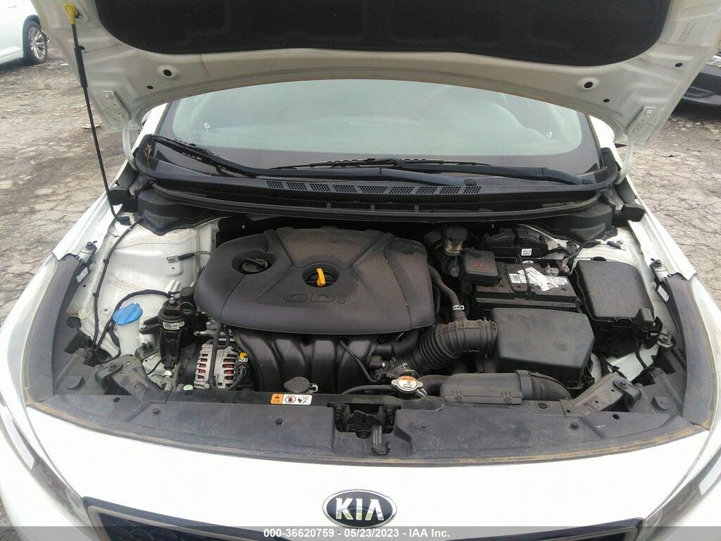 KNAFK5A82H5676144 2017 KIA FORTE photo no. 10