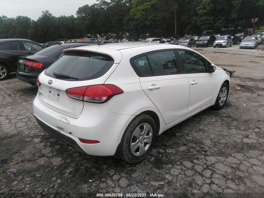 KNAFK5A82H5676144 2017 KIA FORTE photo no. 4