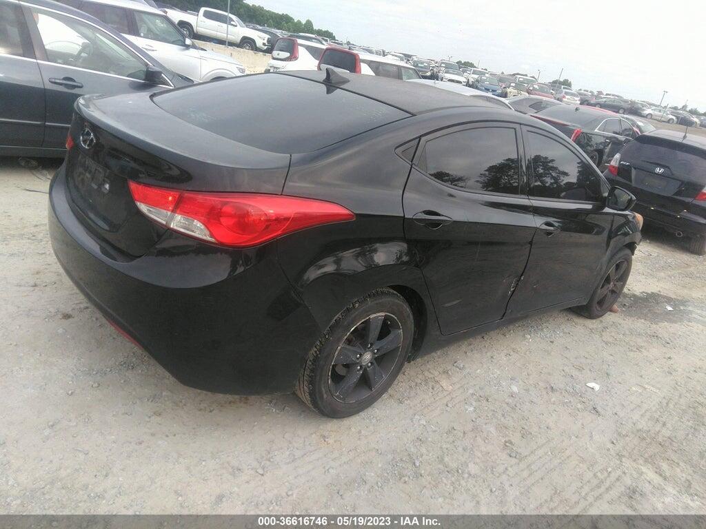 KMHDH4AE8DU832241 2013 HYUNDAI ELANTRA photo no. 4