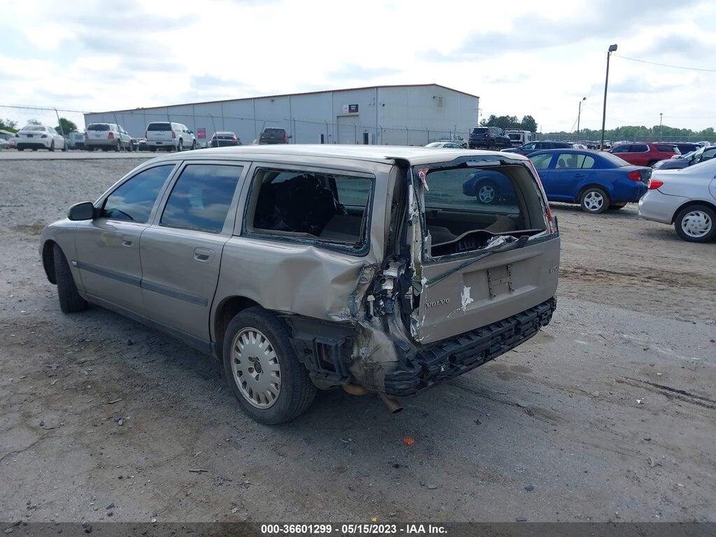 YV1SW61RX12091155 2001 VOLVO V70 photo no. 6