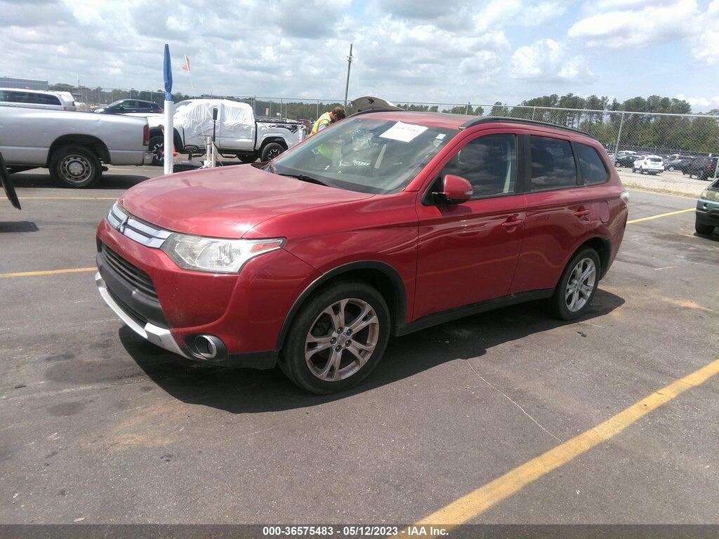 JA4AZ3A33FZ011092 2015 MITSUBISHI OUTLANDER photo no. 2