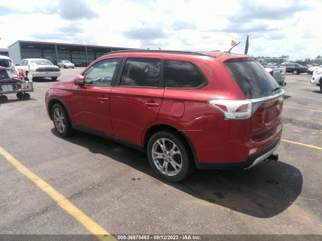JA4AZ3A33FZ011092 2015 MITSUBISHI OUTLANDER photo no. 3