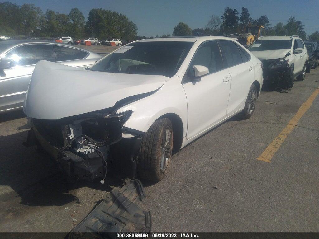 4T1BF1FK6GU562408 2016 TOYOTA CAMRY photo no. 2
