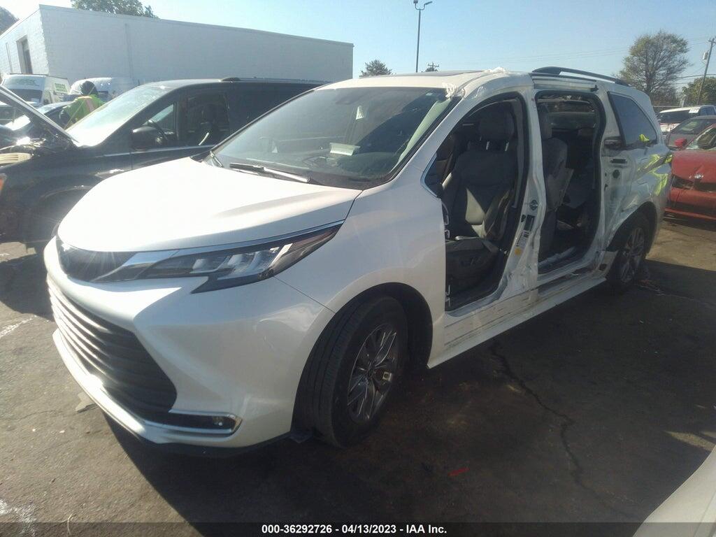 5TDJRKEC2MS055559 2021 TOYOTA SIENNA photo no. 2
