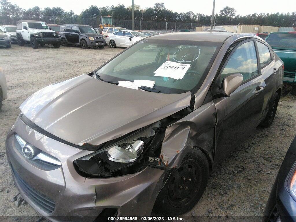KMHCT4AE3EU686472 2014 HYUNDAI ACCENT photo no. 2