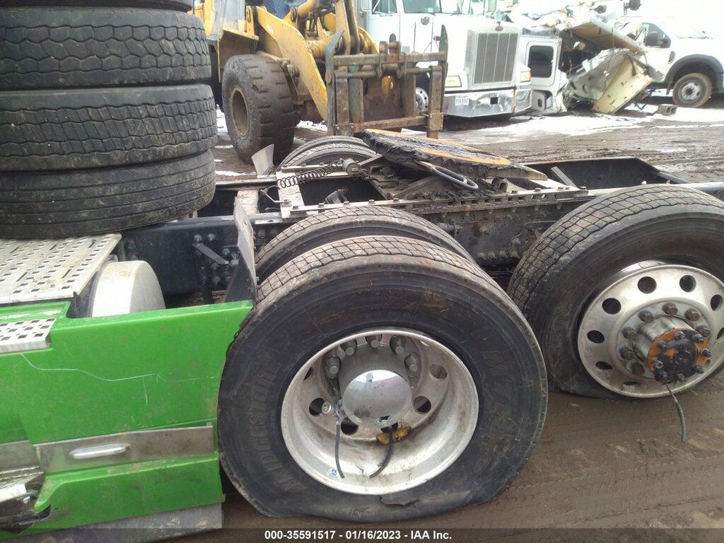 4V4NC9EJ4NN309729 2022 VOLVO VNL photo no. 12