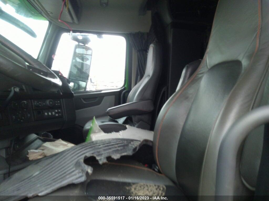 4V4NC9EJ4NN309729 2022 VOLVO VNL photo no. 5