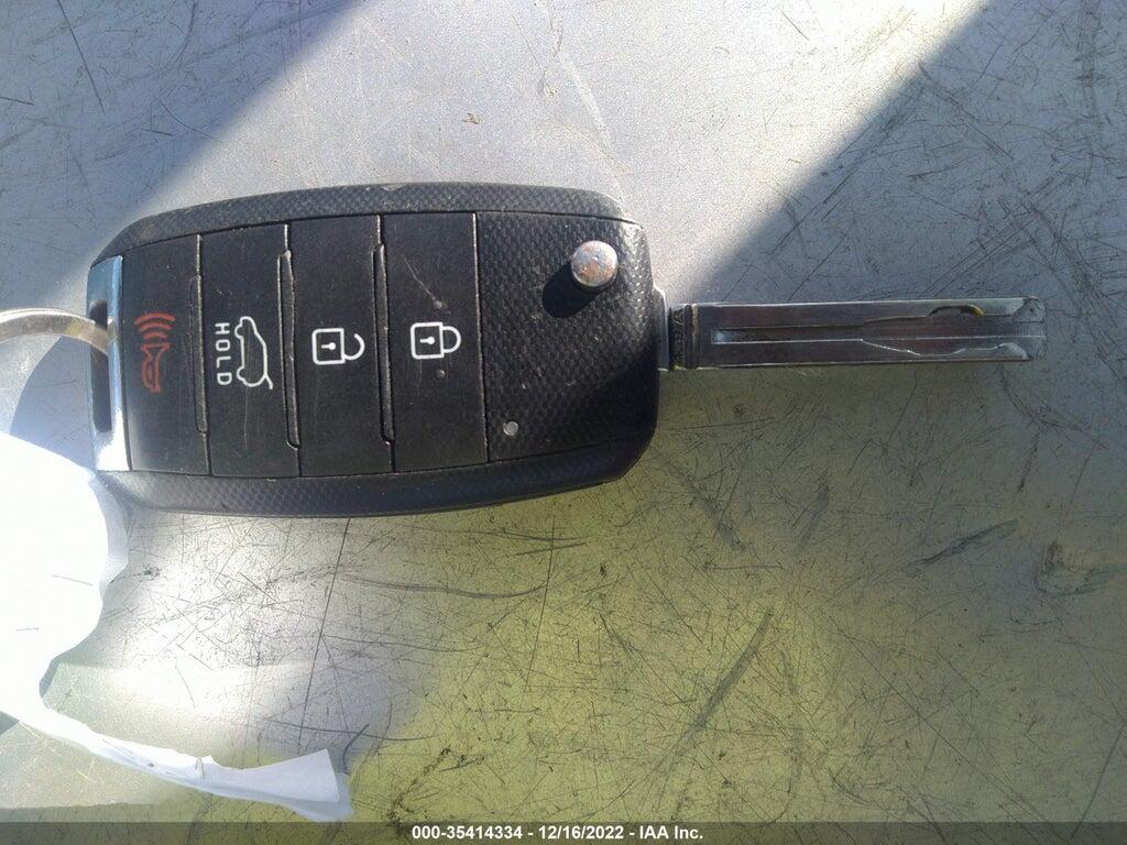 KNDJN2A29F7152571 2015 KIA SOUL photo no. 11