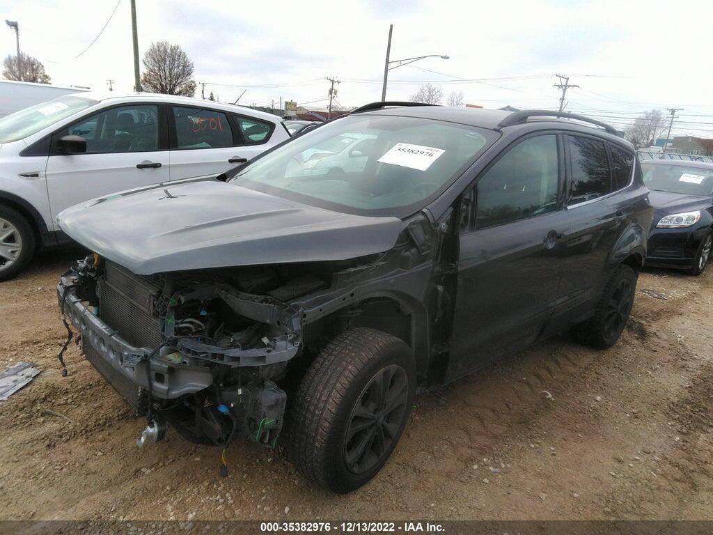1FMCU9GD0JUC47538 2018 FORD ESCAPE photo no. 2