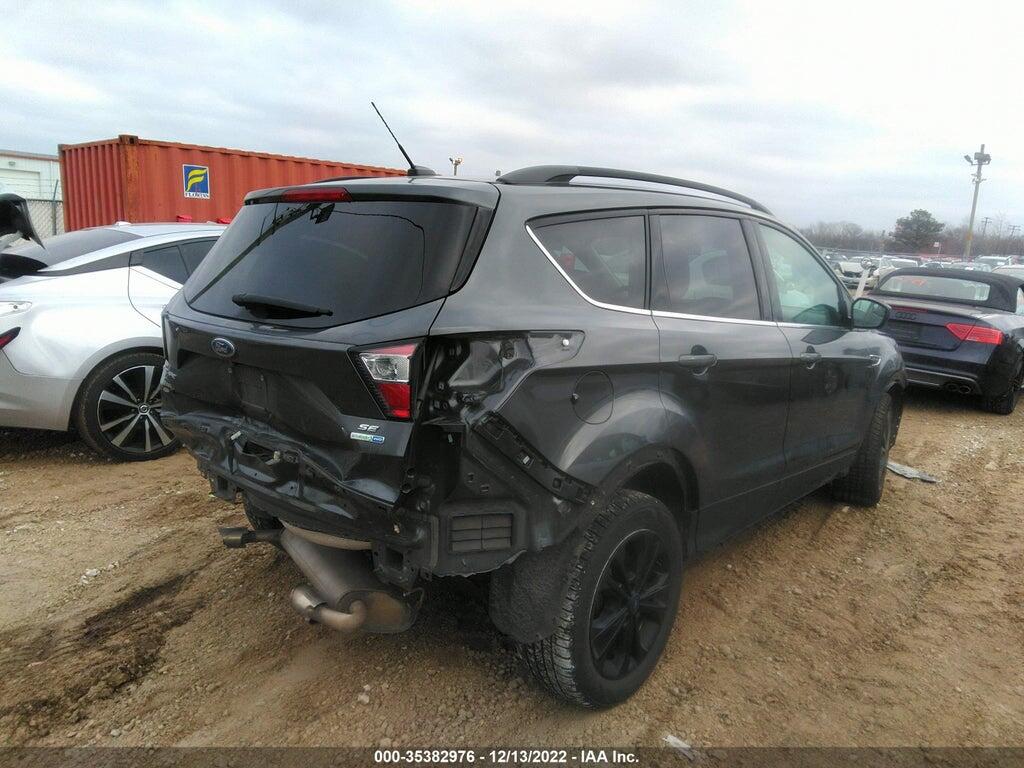 1FMCU9GD0JUC47538 2018 FORD ESCAPE photo no. 4