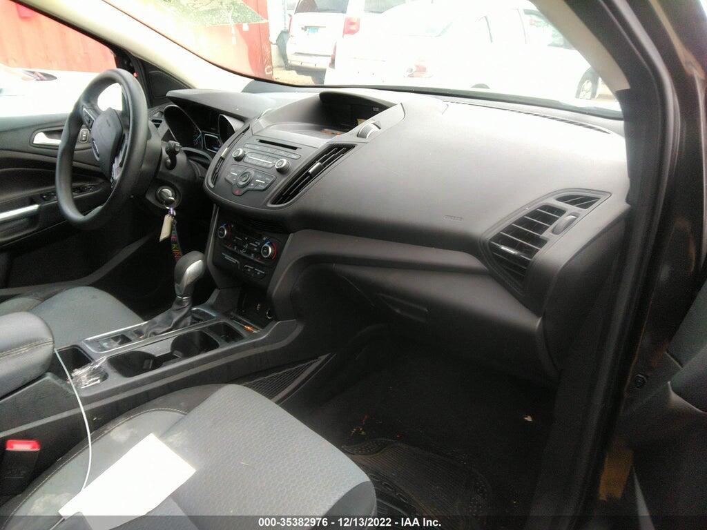 1FMCU9GD0JUC47538 2018 FORD ESCAPE photo no. 5