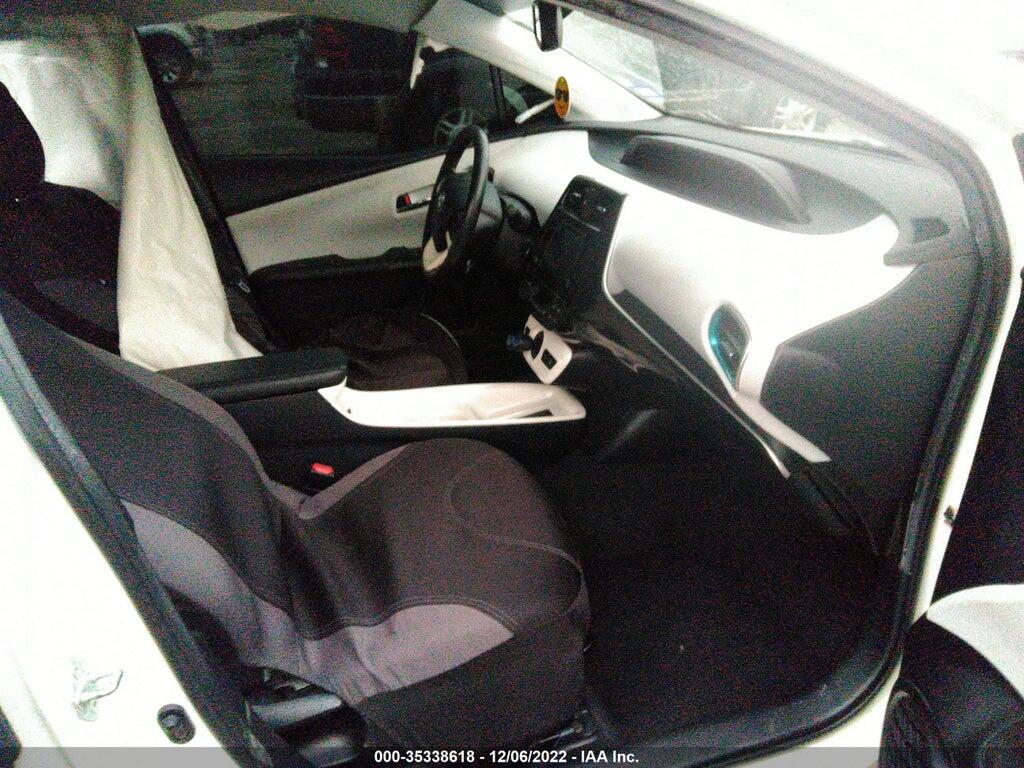 JTDKARFU2G3002815 2016 TOYOTA PRIUS photo no. 5