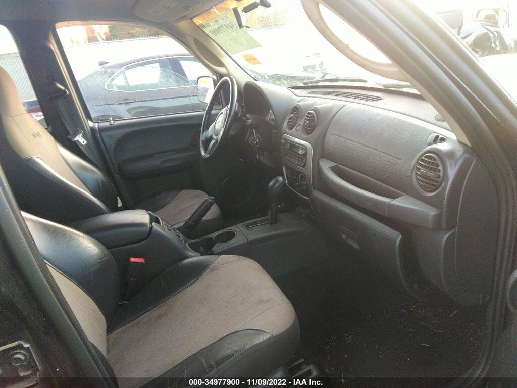 1J4GL48K64W204074 2004 JEEP LIBERTY photo no. 5