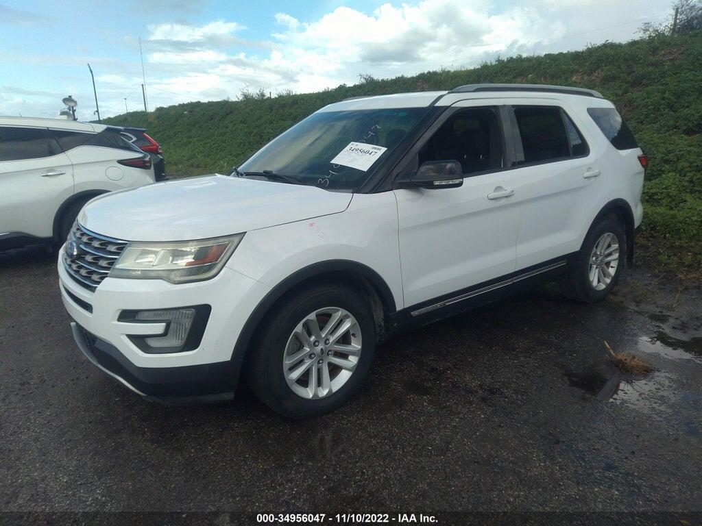 1FM5K7D87HGB59928 2017 FORD EXPLORER photo no. 2