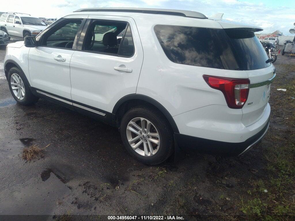 1FM5K7D87HGB59928 2017 FORD EXPLORER photo no. 3