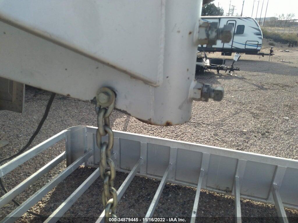 1K96H322951051431 2005 TRAILER MART HORSE TRAILER photo no. 7