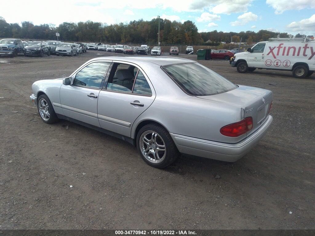 WDBJF65F6WA546094 1998 MERCEDES-BENZ E 320 photo no. 3