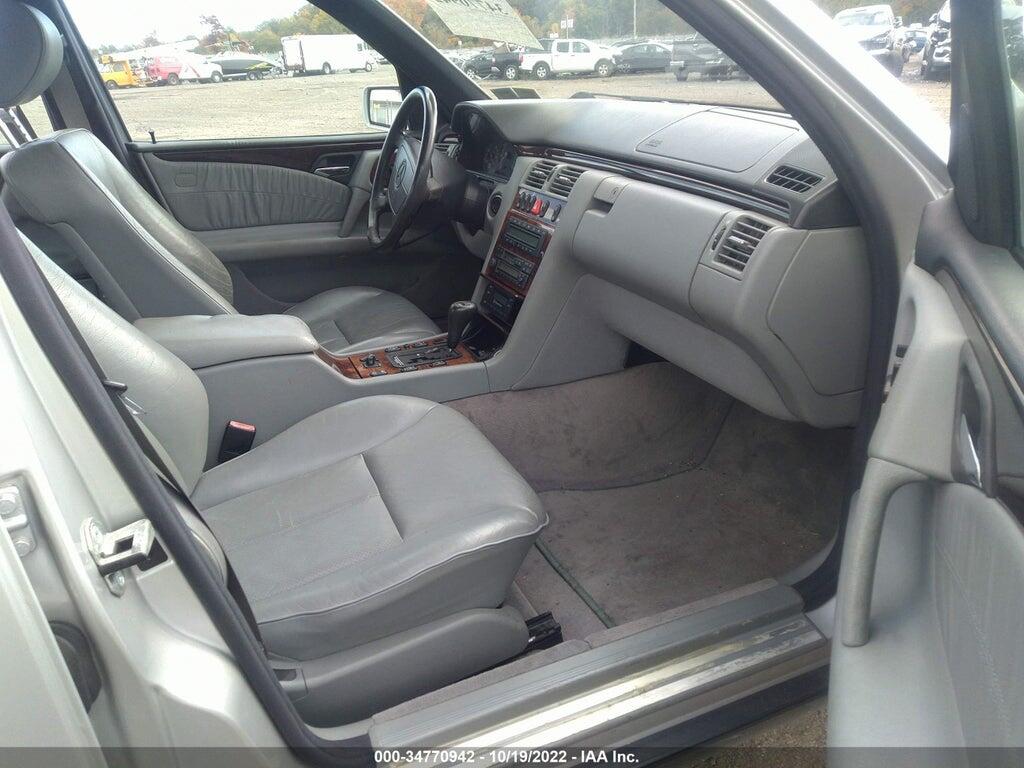 WDBJF65F6WA546094 1998 MERCEDES-BENZ E 320 photo no. 5