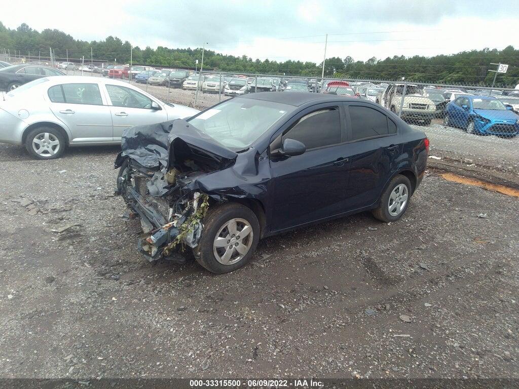 1G1JA5SH3F4200575 2015 CHEVROLET SONIC photo no. 2