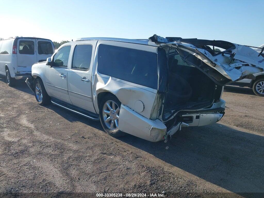1GKS1MEF3BR316862 2011 GMC YUKON XL 1500 photo no. 3