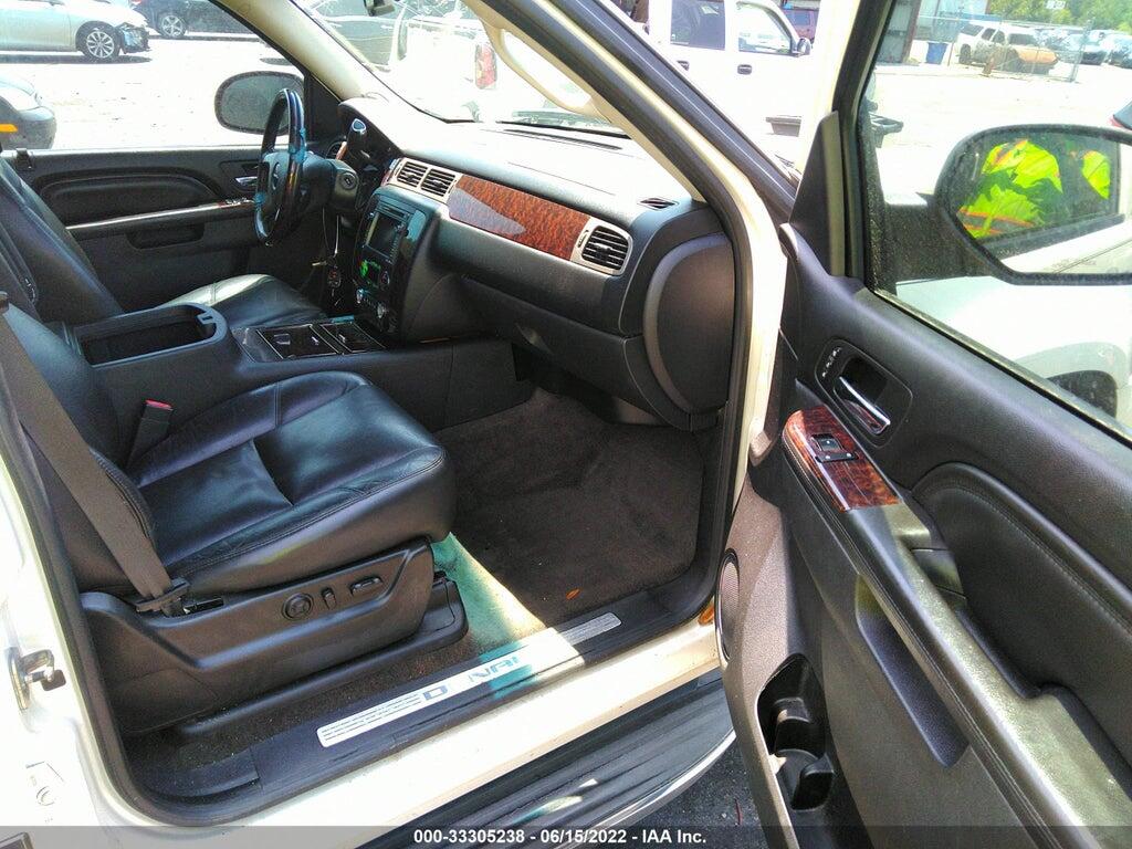 1GKS1MEF3BR316862 2011 GMC YUKON XL 1500 photo no. 5