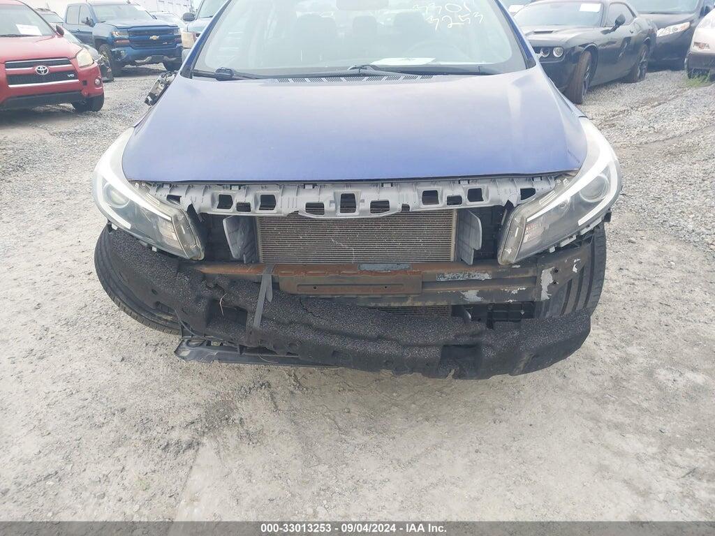 3KPFL4A74HE067272 2017 KIA FORTE photo no. 12