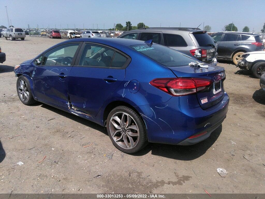 3KPFL4A74HE067272 2017 KIA FORTE photo no. 3