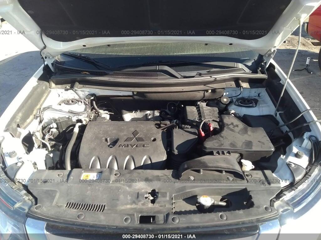 JA4AD3A31GZ036752 2016 MITSUBISHI OUTLANDER photo no. 10