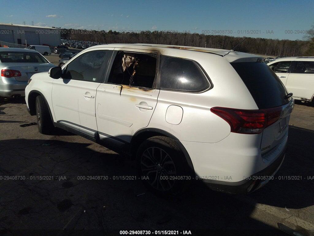 JA4AD3A31GZ036752 2016 MITSUBISHI OUTLANDER photo no. 3