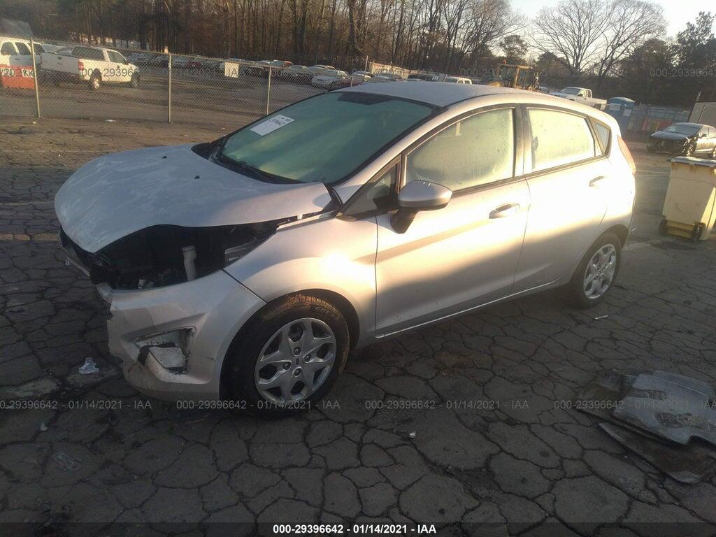 3FADP4EJ4BM186122 2011 FORD FIESTA photo no. 2