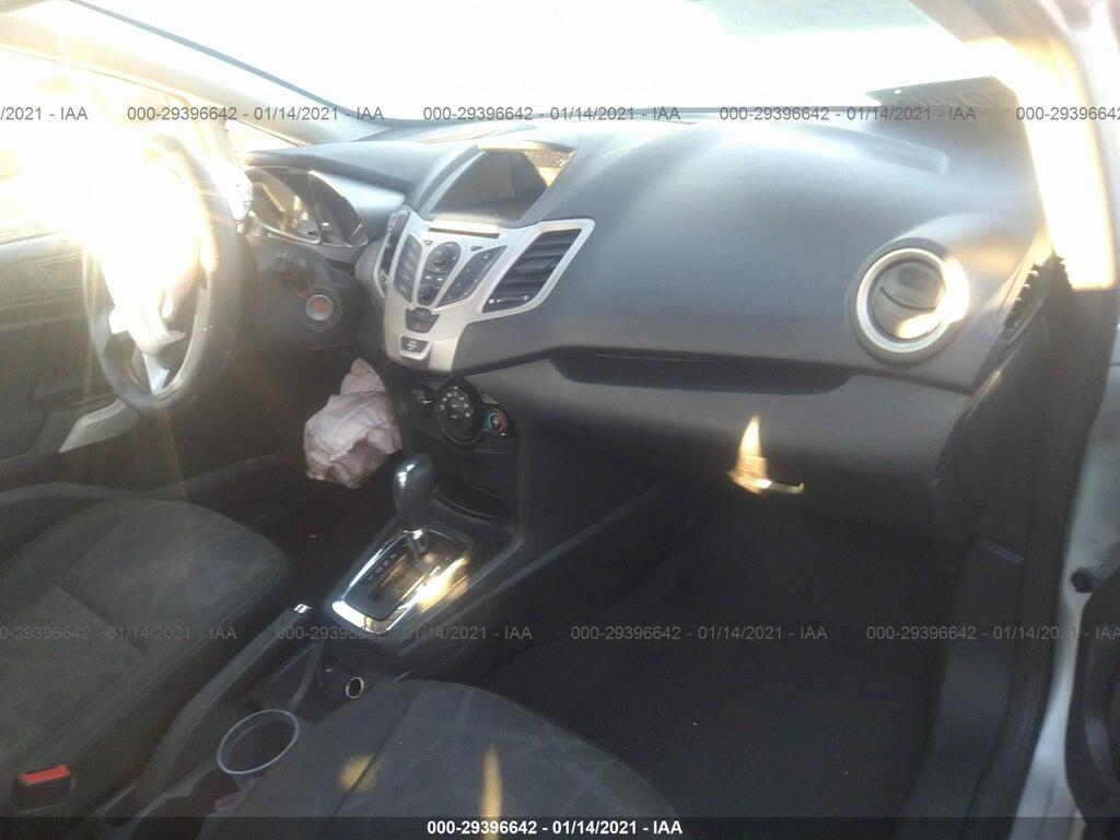 3FADP4EJ4BM186122 2011 FORD FIESTA photo no. 5
