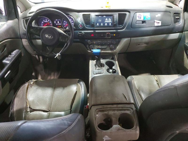 2017 KIA SEDONA LX — Фото 8 из 13