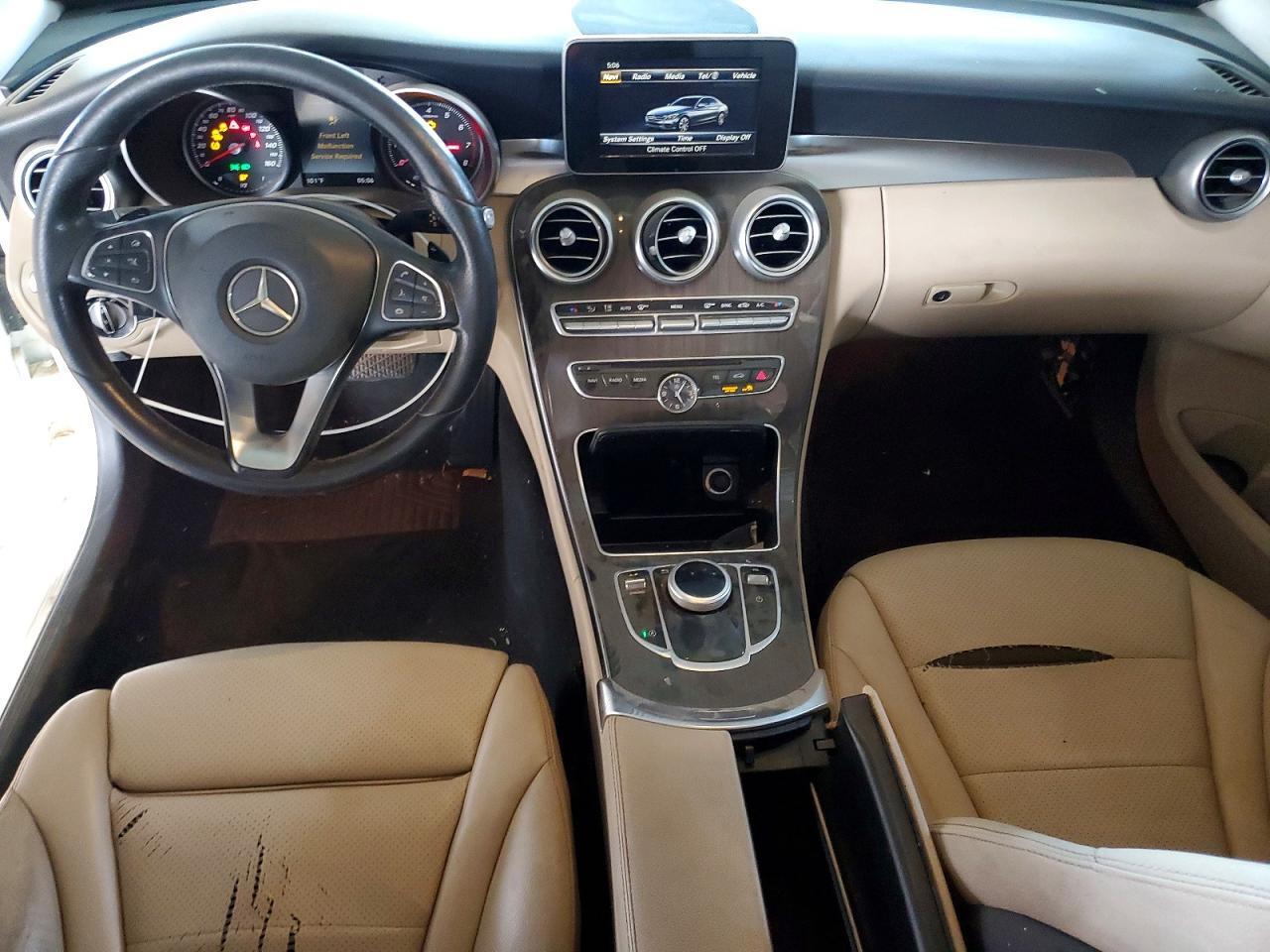 2017 MERCEDES-BENZ C 300 — Фото 9 из 13