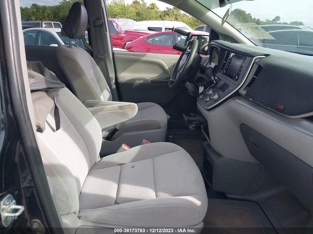 5TDKZ3DC0LS057577 2020 TOYOTA SIENNA photo no. 5