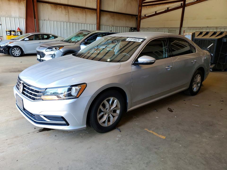 2017 VOLKSWAGEN PASSAT S