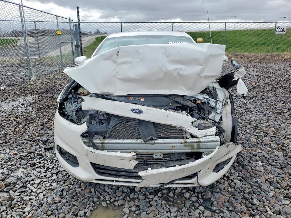 2016 FORD FUSION SE — Фото 5 из 12