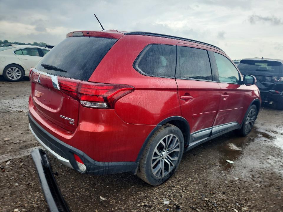 2016 MITSUBISHI OUTLANDER SE — Фото 3 из 12