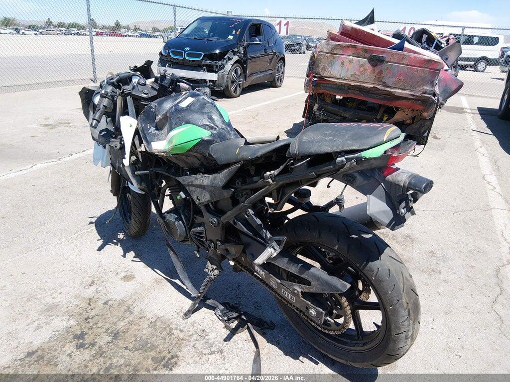 JKAEXMJ19CDAB7773 2012 KAWASAKI EX250 photo no. 3
