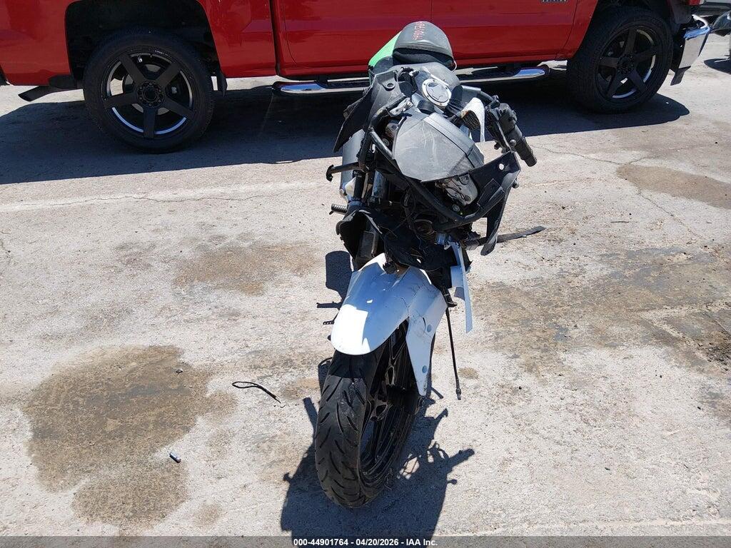 JKAEXMJ19CDAB7773 2012 KAWASAKI EX250 photo no. 5