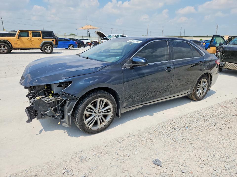 4T1BF1FK2GU123593 2016 TOYOTA CAMRY photo no. 1