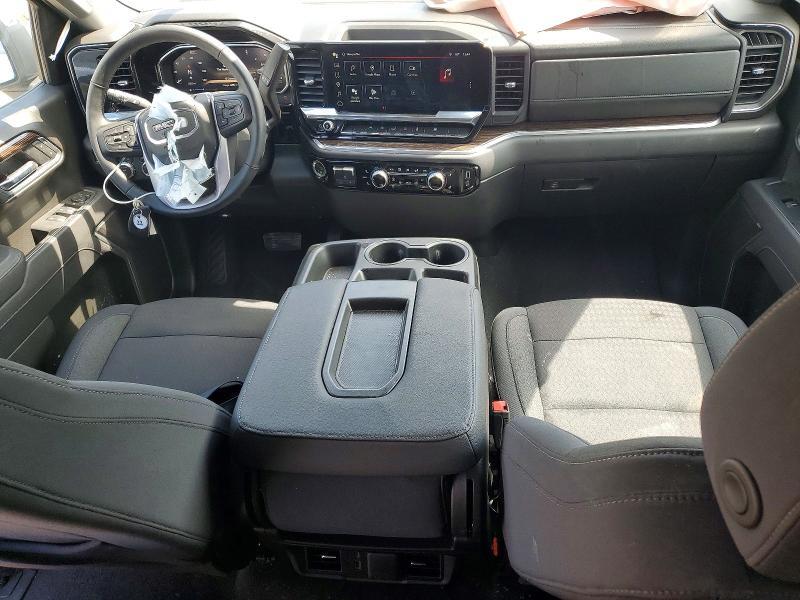 2026 GMC SIERRA K1500 SLE — Фото 8 из 12