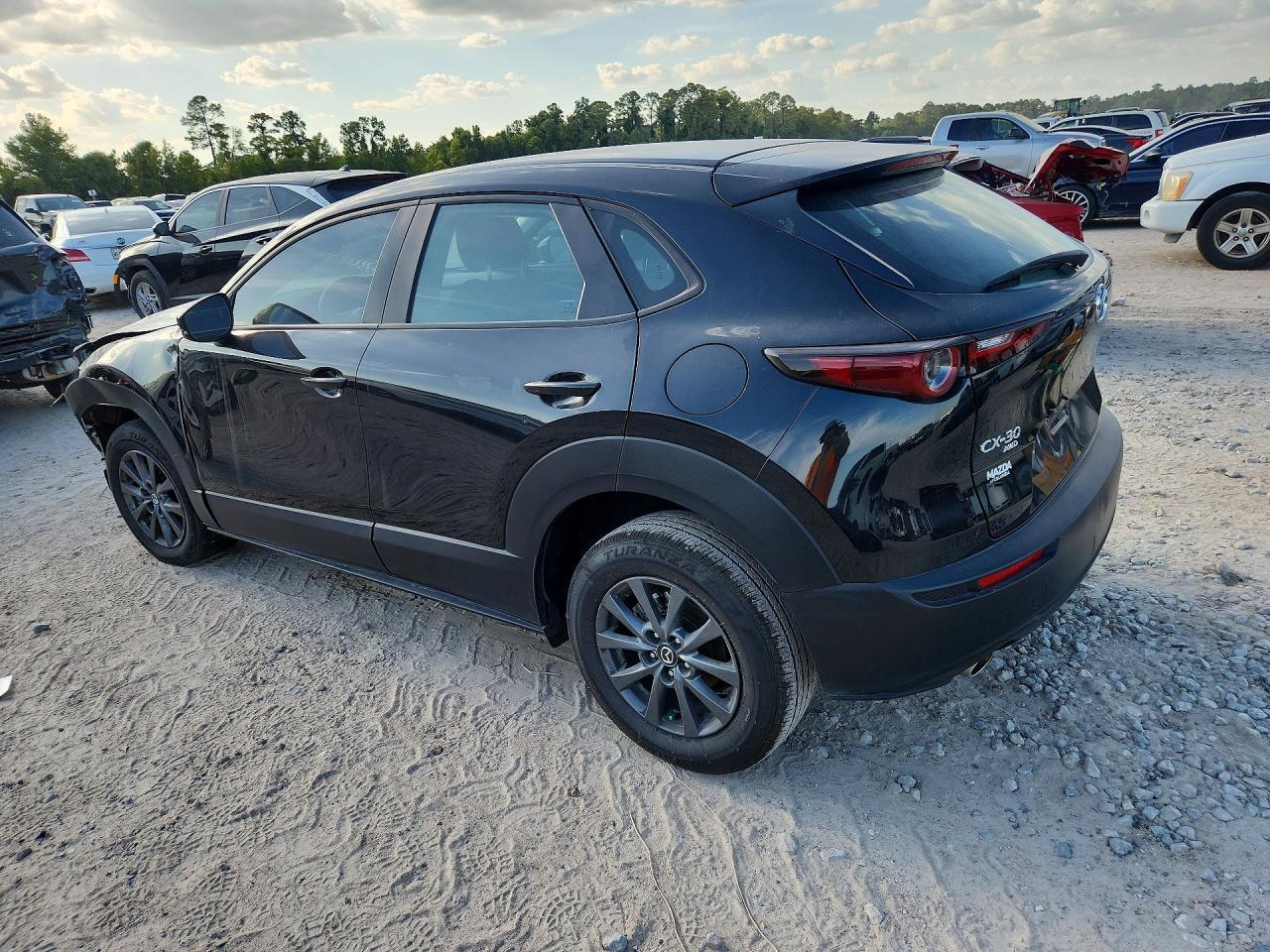 2026 MAZDA CX-30 — Фото 2 из 12
