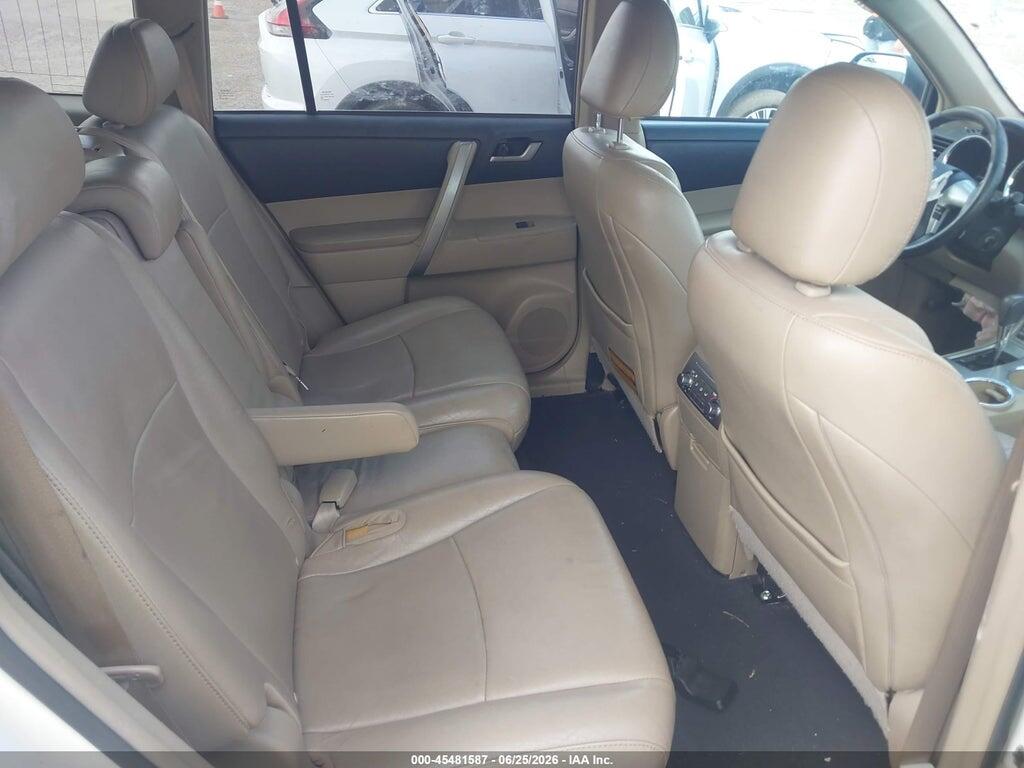 5TDZK3EH8DS125980 2013 TOYOTA HIGHLANDER photo no. 8